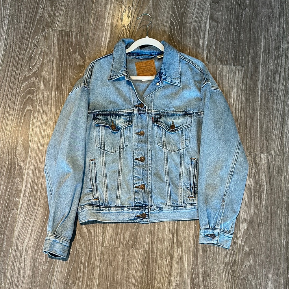 Levi’s denim jacket